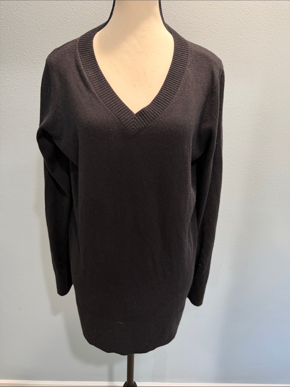 LOFT Black V-Neck Sweater Tunic